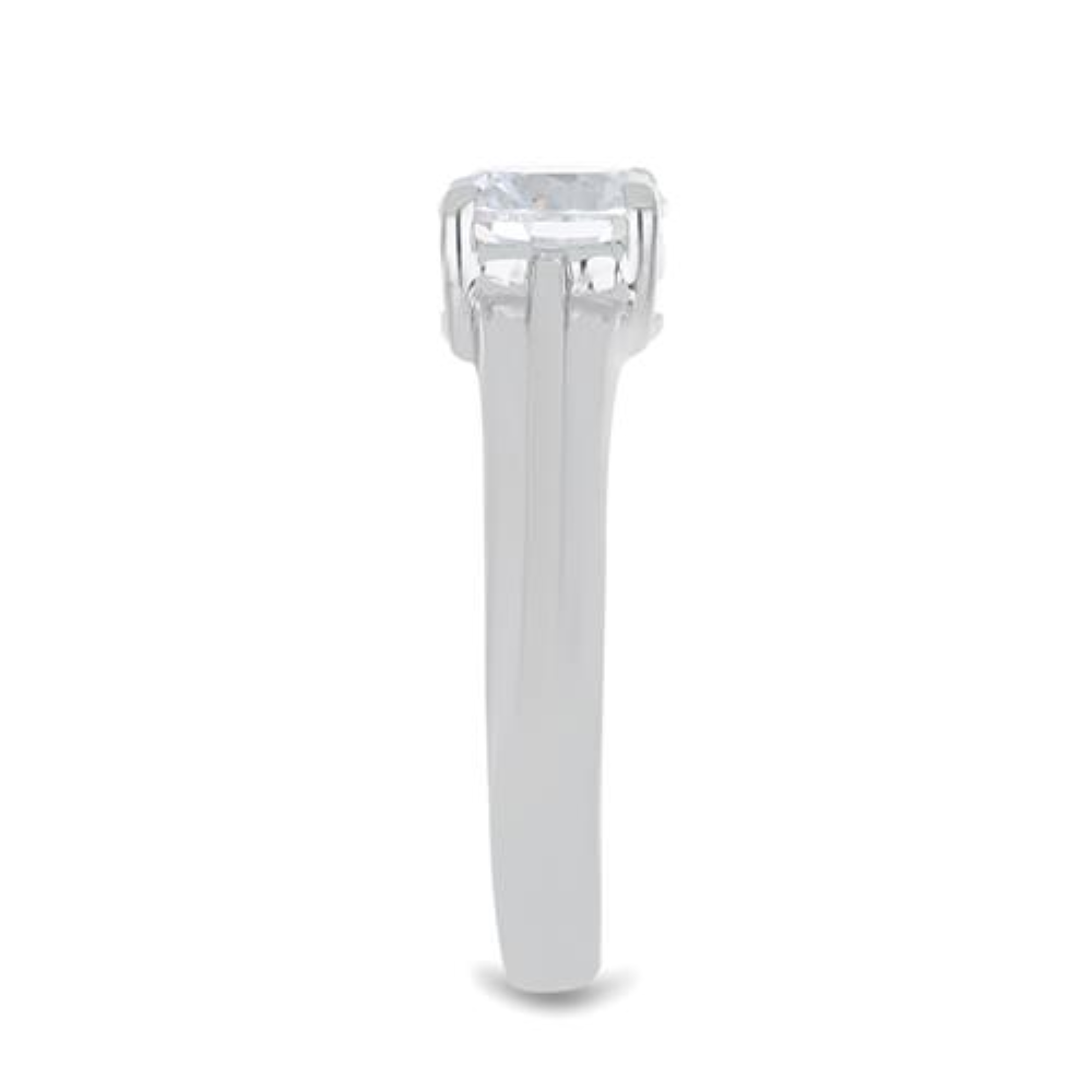 BUY REAL  AFRICAN WHITE TOPAZ GEMSTONE RING IN 925 SILVER 
